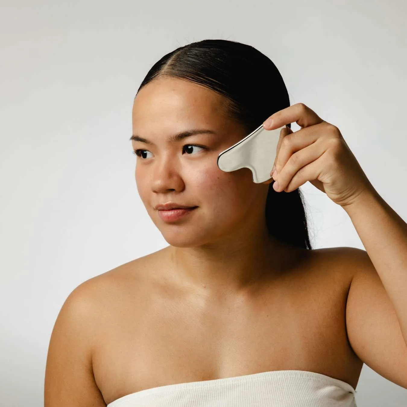 Gua Sha Facial Massage Stone - Image 7