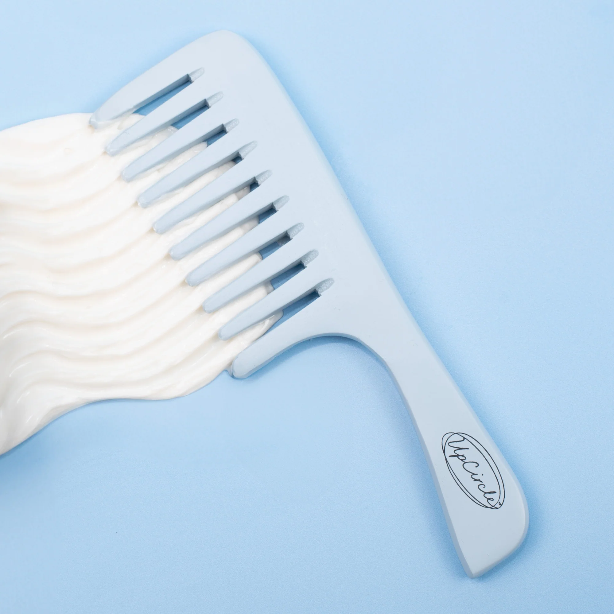 The Haircare Duo + Bamboo Wide Tooth Comb - Image 7